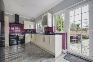 Kitchen- click for photo gallery